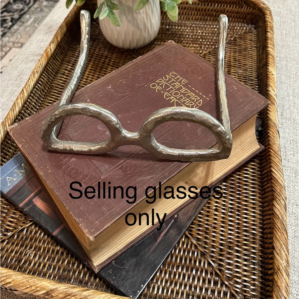 Silver colored metal Decor Accents glasses